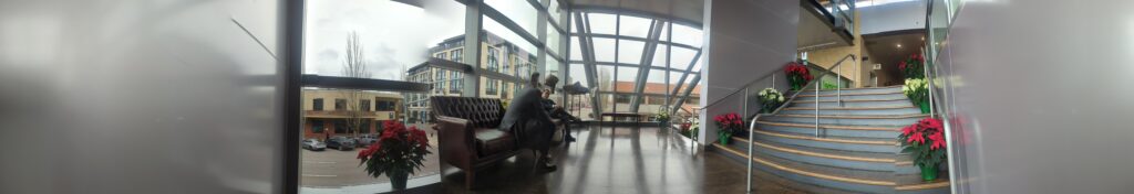 PXL_20251203_192844912.PHOTOSPHERE